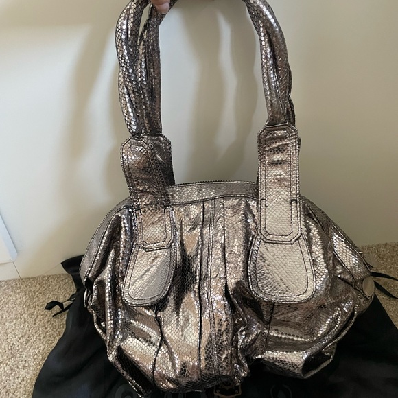 Gustto Cala Leather Satchel Bag - Metallic "Old Silver" - Rare - Picture 3 of 6